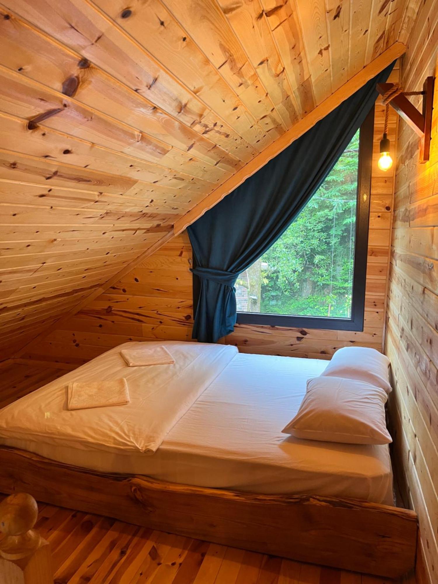 Kiana Bungalov Bed and Breakfast Ardeşen Værelse billede