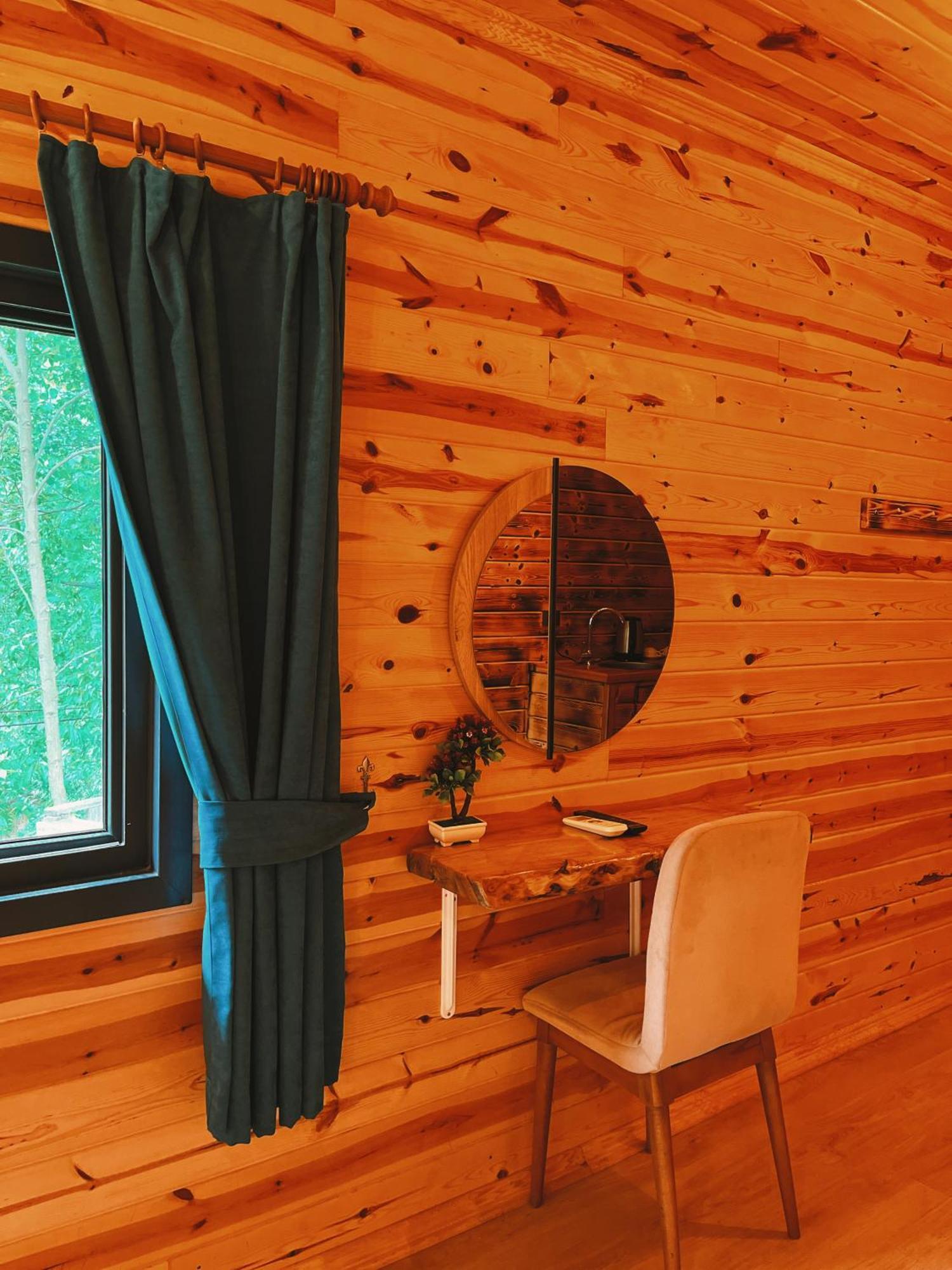 Kiana Bungalov Bed and Breakfast Ardeşen Værelse billede