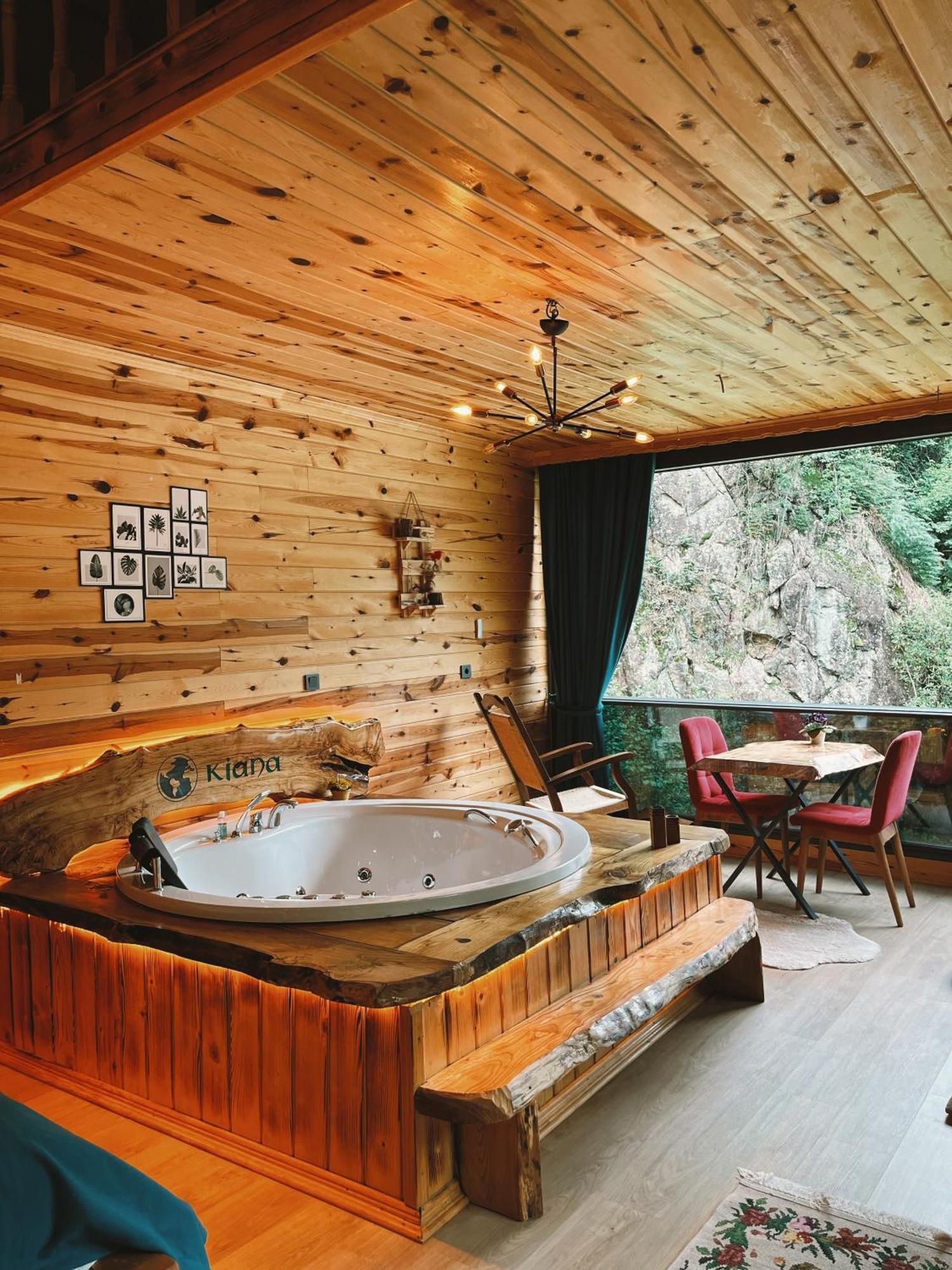 Kiana Bungalov Bed and Breakfast Ardeşen Værelse billede